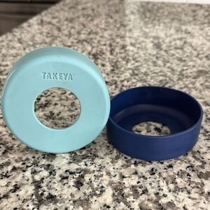 Takeya Blue and Teal Bottle Lid Set